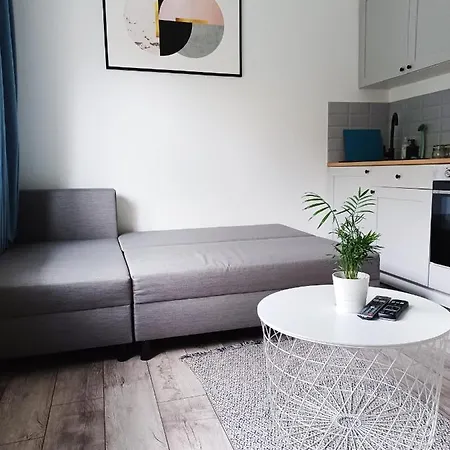 Kawalerka Praga Poludnie Apartment *